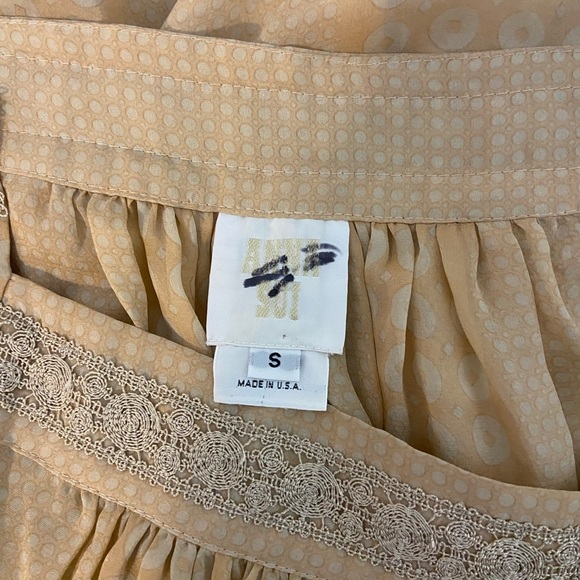 Anna Sui Silk Babydoll Dress with Lace Trim Pale Peach Size Small - Picture 3 of 4